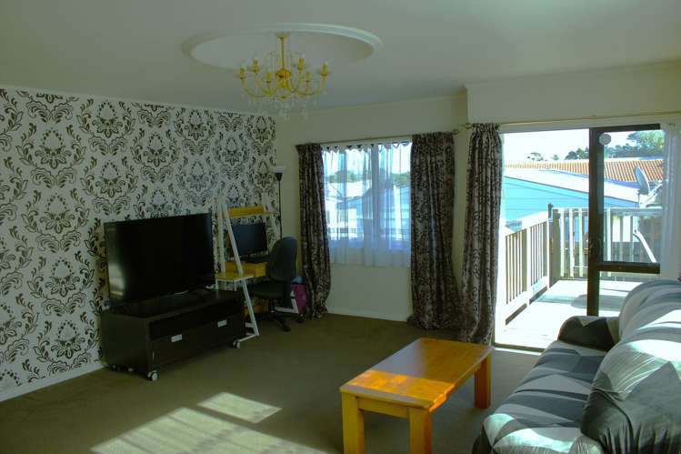 9B Whitford Avenue Mount Wellington_5