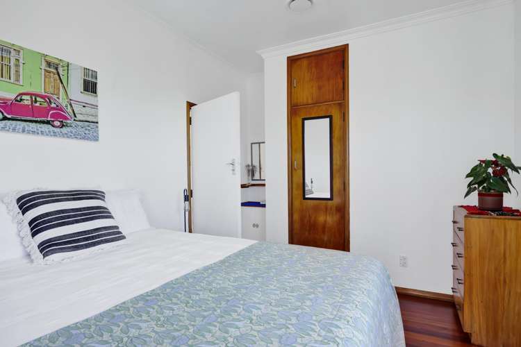 11 Galt Street Hawera_15