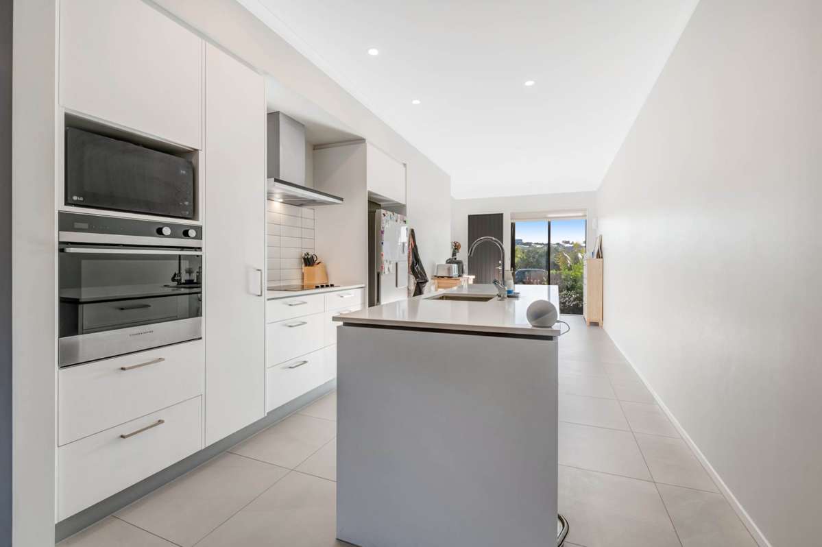 35 Koura Drive_5