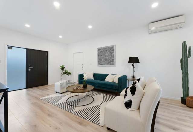 2/612 Beach Road Browns Bay_1