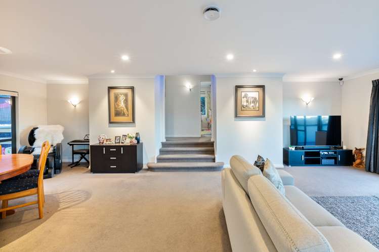 11 Rosebay Rise Henderson_19