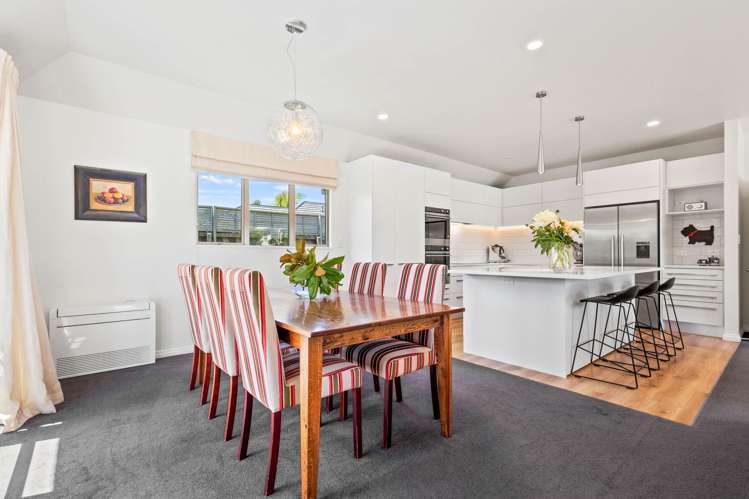 1 Springvale Gardens Harewood_6