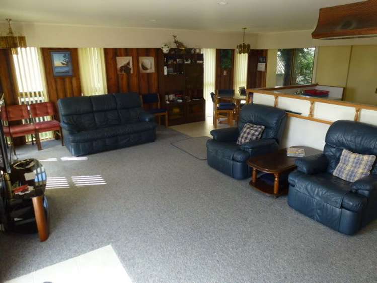 114 Linton Crescent Whangamata_6