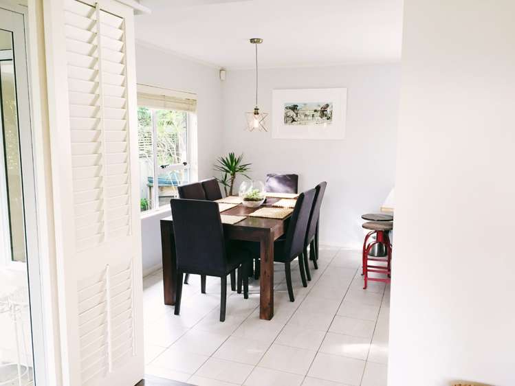 1/11 Allen Johnston Place Saint Johns_8