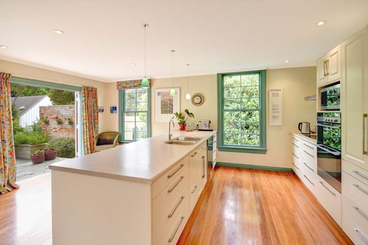 54 Royal Terrace Dunedin Central_11