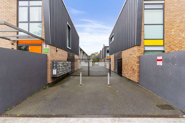 10/182 Flat Bush School Road Flat Bush_2