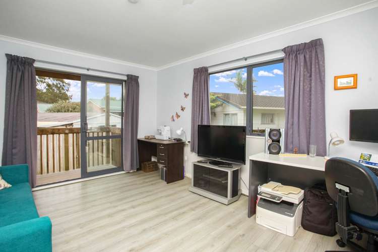 9 John F Kennedy Place Glen Eden_13