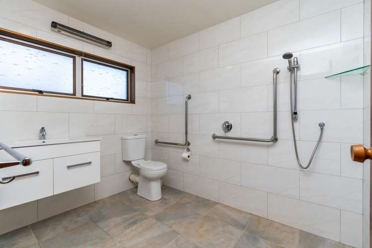 19 South Road Waipu_10