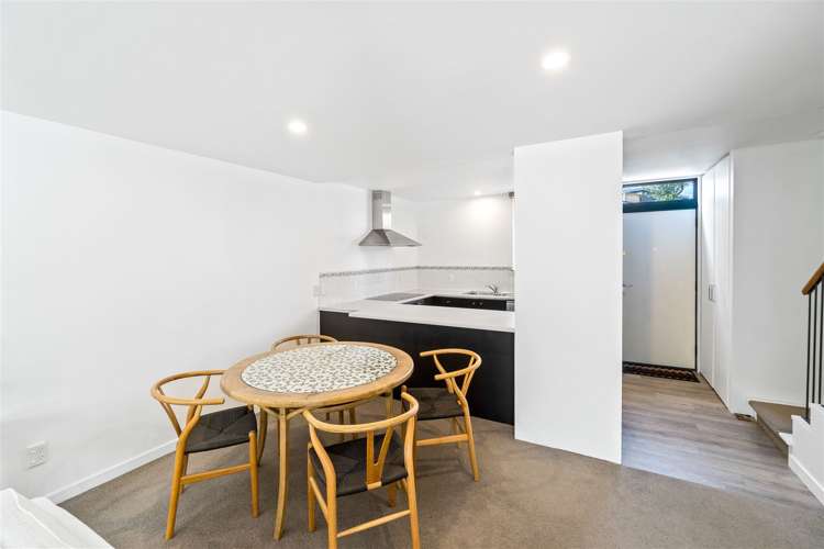4/18 Rastrick Street Merivale_7