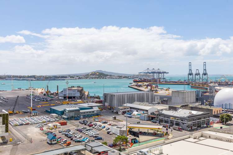 1501/18 Beach Road Auckland Central_1