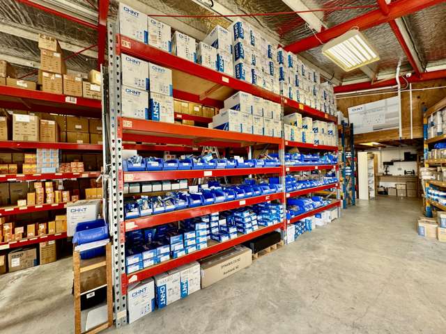 39 Wainui Road Silverdale_2