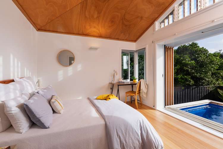 15 Challinor Crescent Mount Albert_18