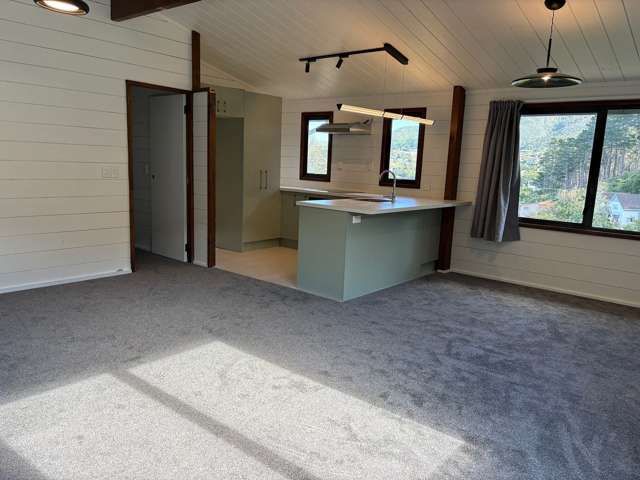 22 Percy Dyett Drive Karori_2