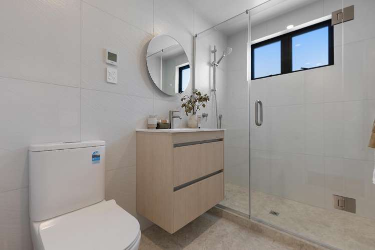 4/6A View Road Glenfield_9