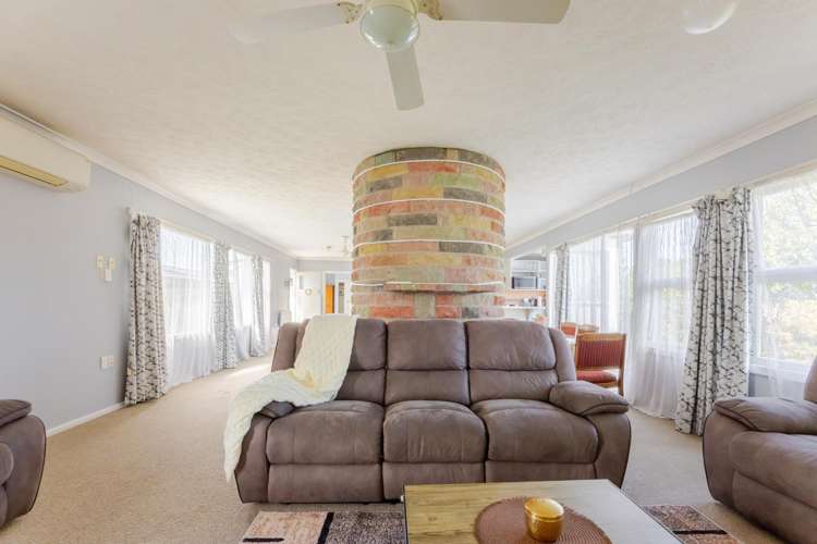 28 Wycliffe Street Onekawa_1