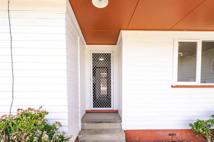 68 Ranui Street Dinsdale_3