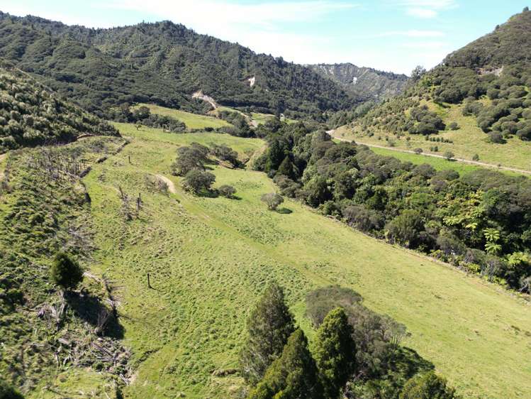 2109 Okau Road Ahititi_42