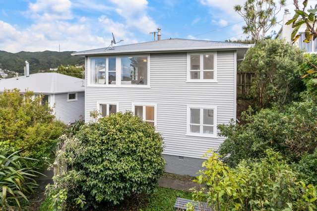 Versatile & Well Located 1960s Gem