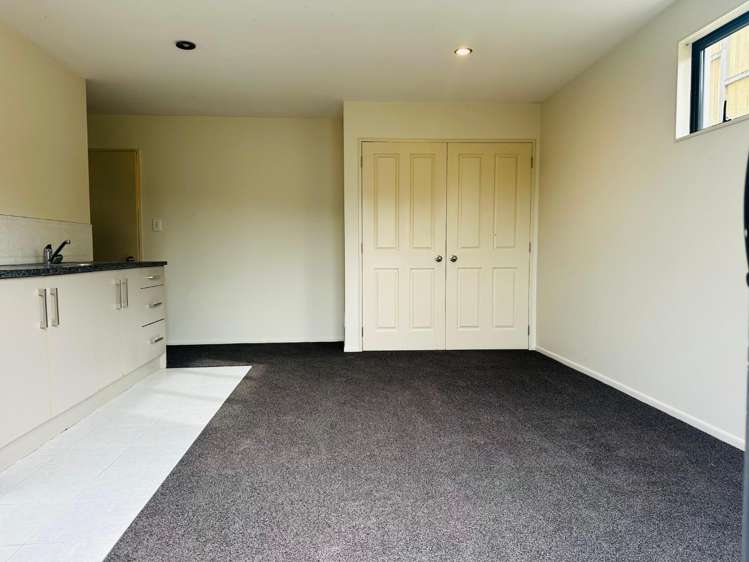68A Bradbury Road Botany Downs_4