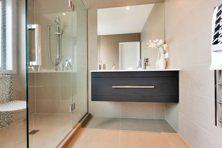 4 Tauwaka Crescent Riverhead_13