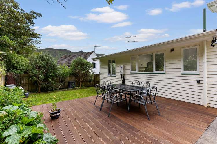 10 Woodhouse Avenue Karori_21