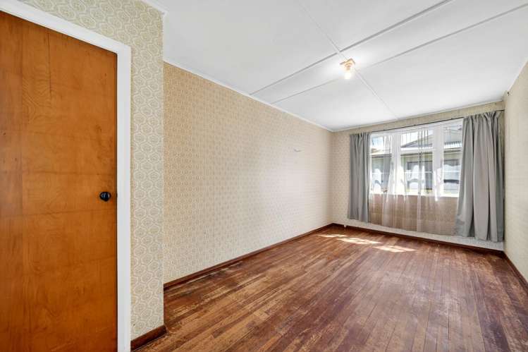 281 High Street Solway_18