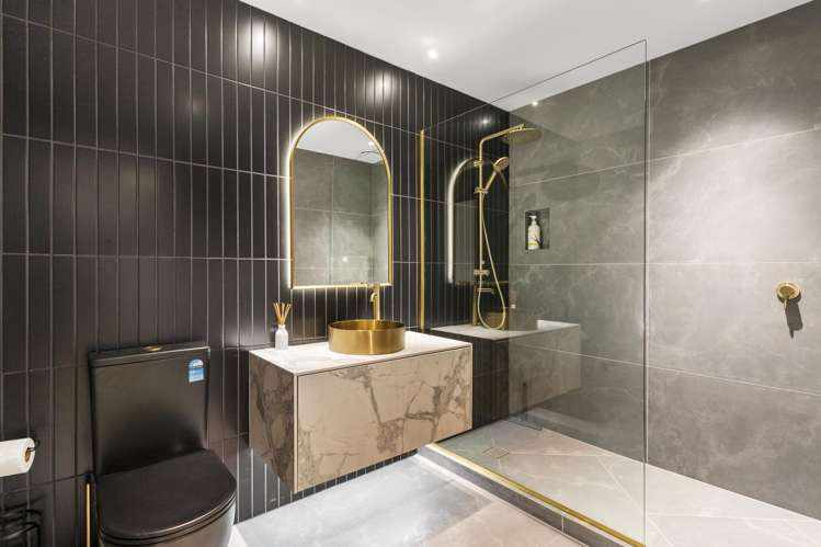 12 Grand Ridge Avenue Flat Bush_17