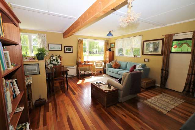 55 Lincoln Road Carterton_2