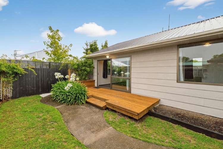 1/17A Strickland Street Somerfield_12