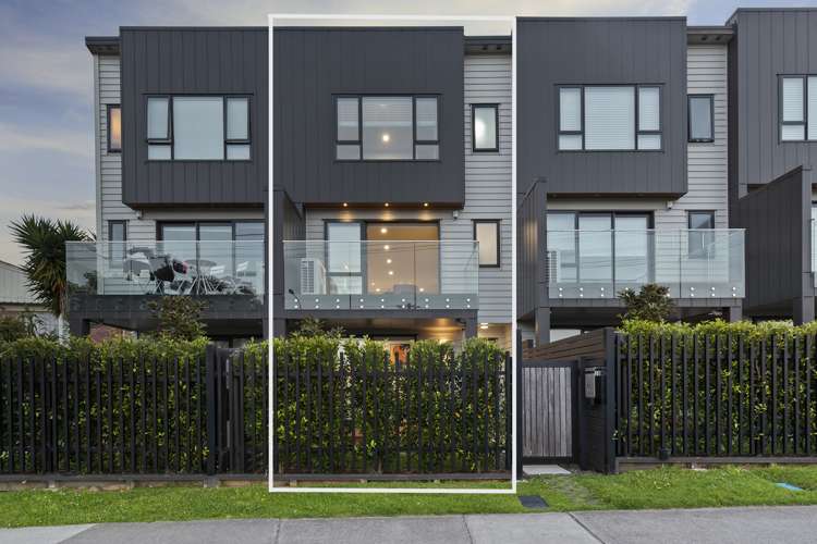 2d Fowler Street Northcote_22