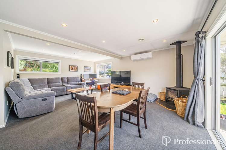 25 Kendal Grove Wainuiomata_6