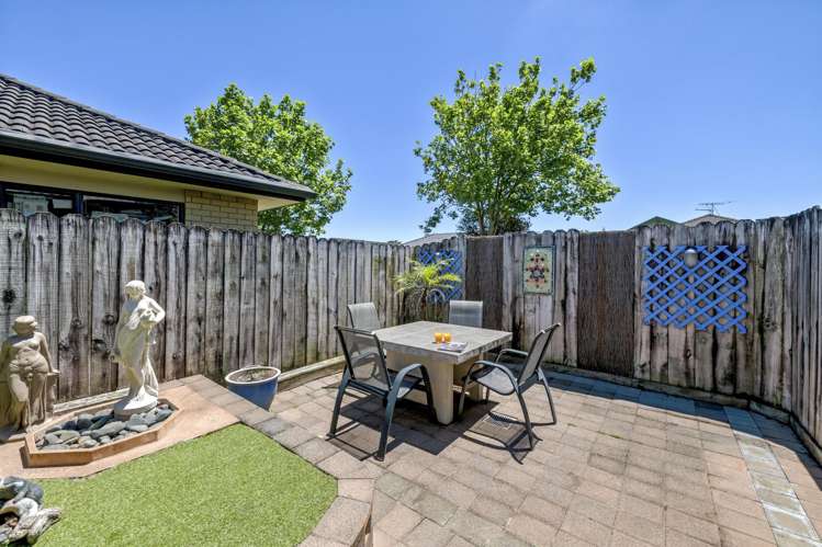 17 Macnean Drive East Tamaki Heights_11