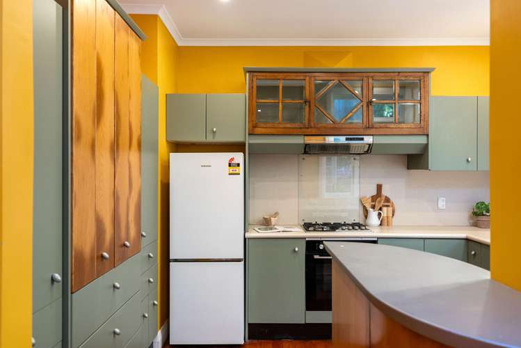 82 Mortimer Terrace Brooklyn_5