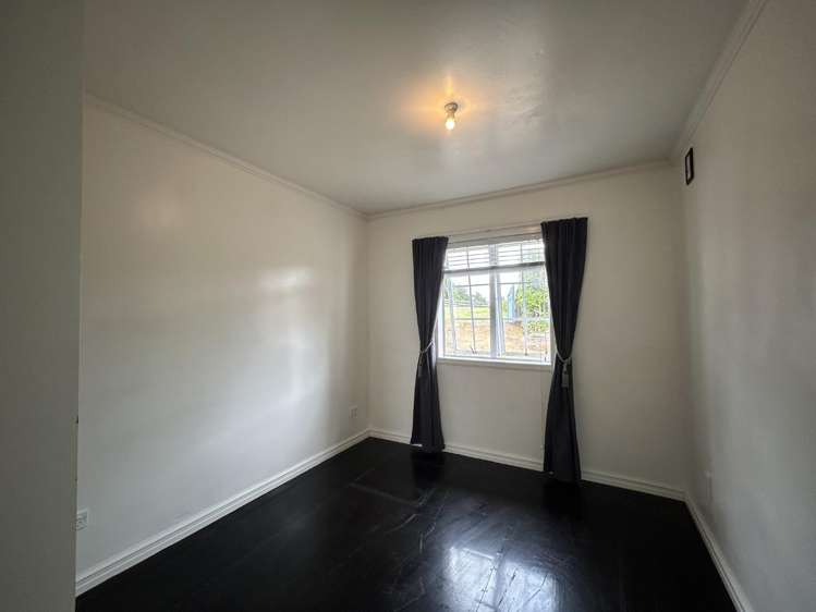 223 Valley Road Waitoki_7