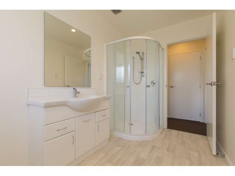 2/121 Marriotts Road North New Brighton_8