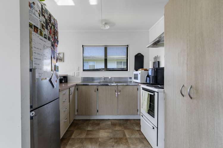 68E Millers Road Brookfield_15