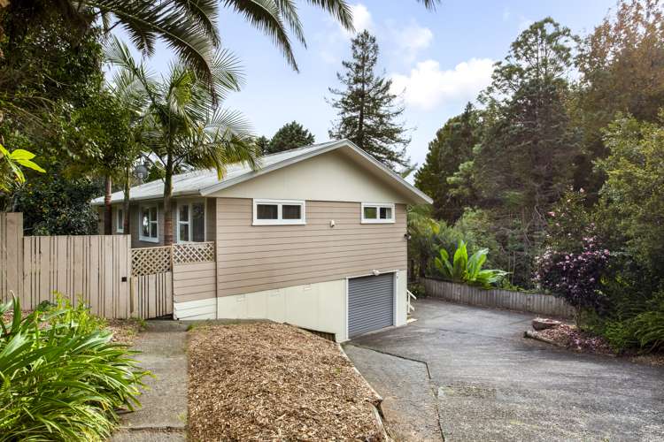 9 The Grove Titirangi_18