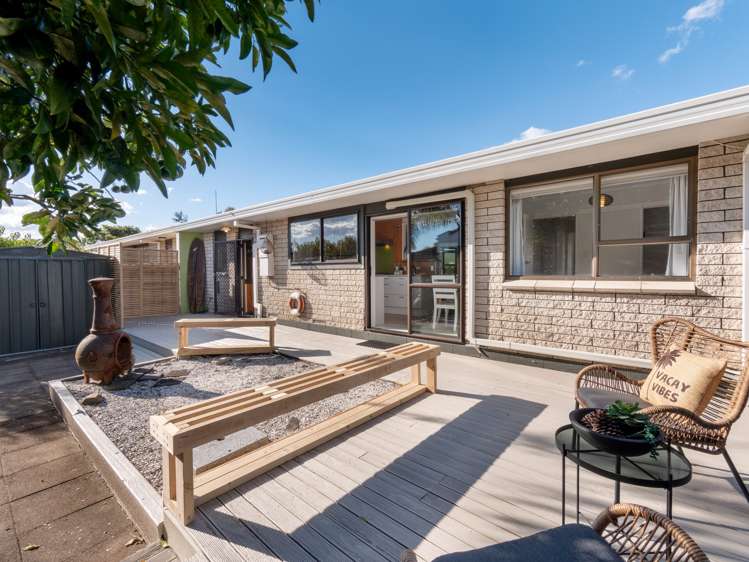 2/28 Seaspray Drive_0