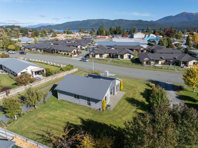 25 Pop Andrew Drive Te Anau_15