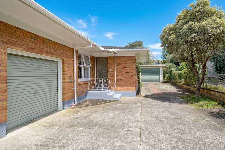 2/5 Evelyn Place Hillcrest_15