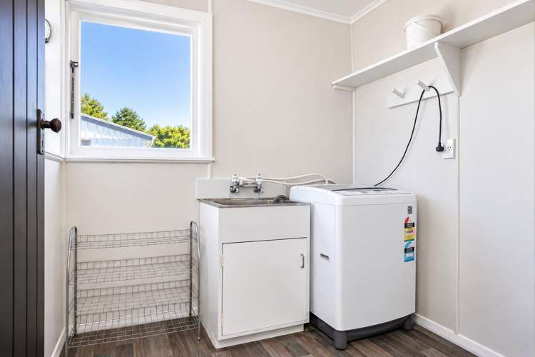 23 McLaren Crescent Onekawa_9