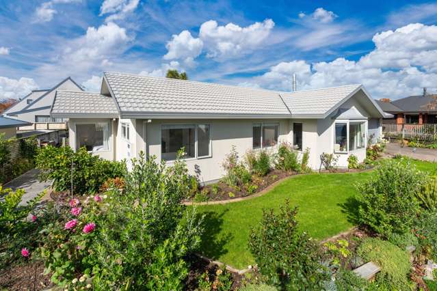 8/45 Kiddle Drive Hilltop_1