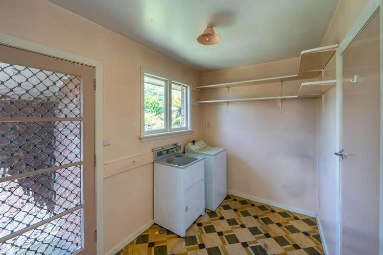 169 Springs Road Hornby_24