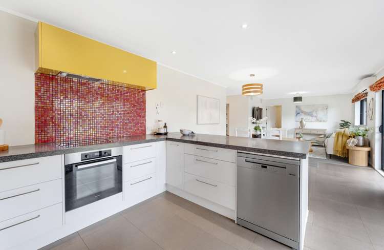 10 Merino Avenue Somerville_12