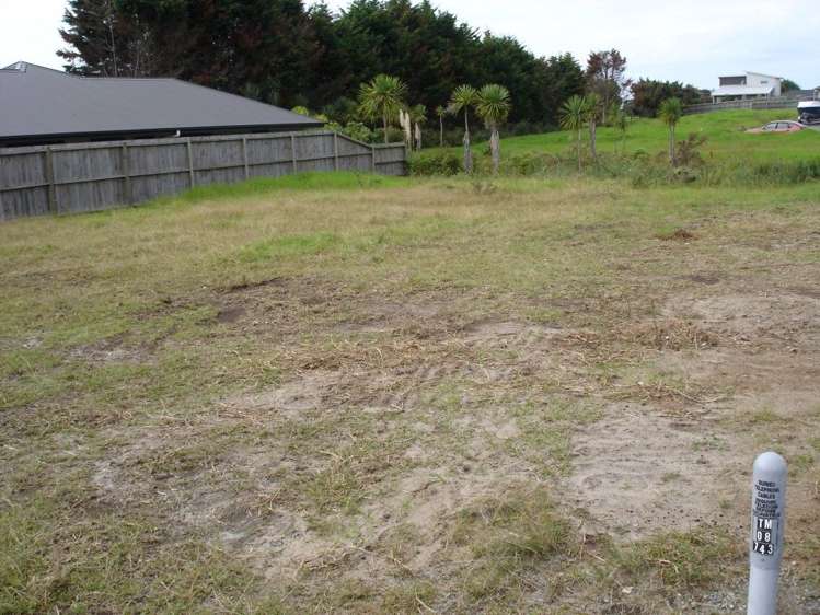 93 Tamure Place Ruakaka_1