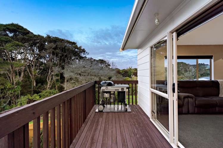 28 Shadon Place Stanmore Bay_7