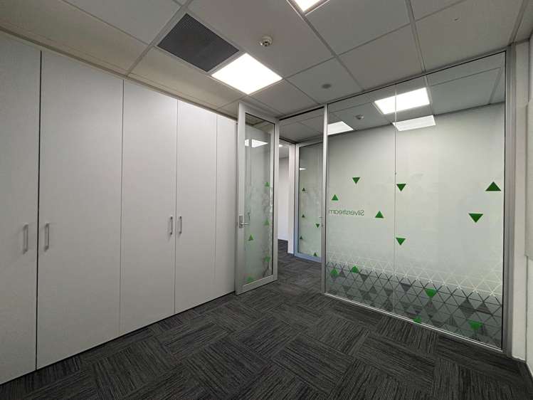 92 Russley Road Russley_4