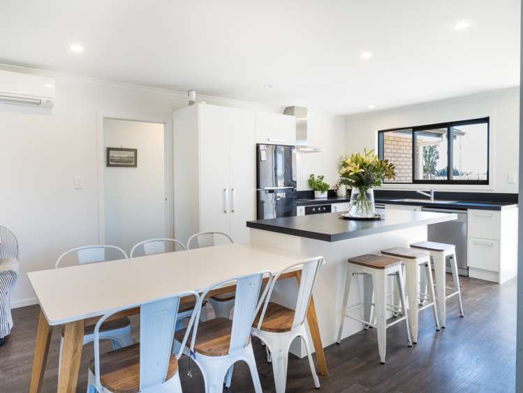 71 Williams Road Tokomaru_12