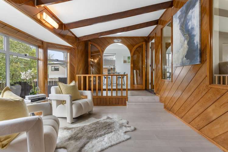 54 Cockayne Crescent Sunnynook_2