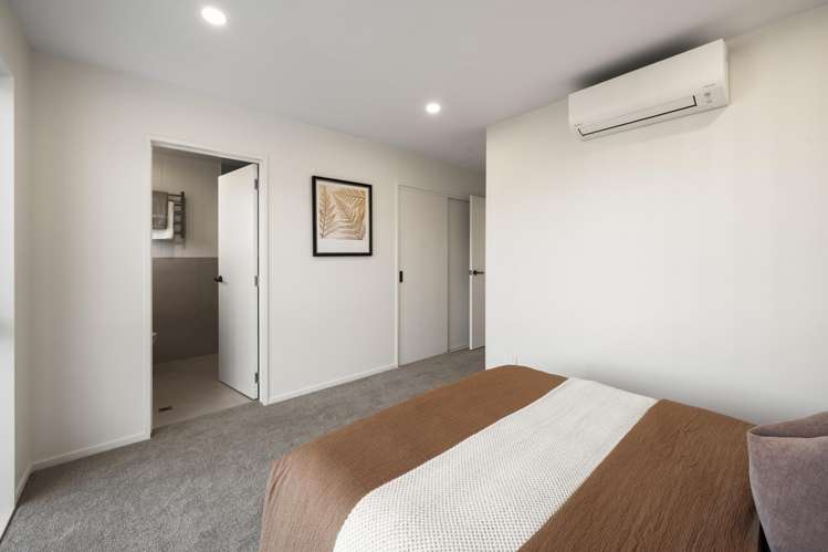1/18 Handley Avenue Narrow Neck_24